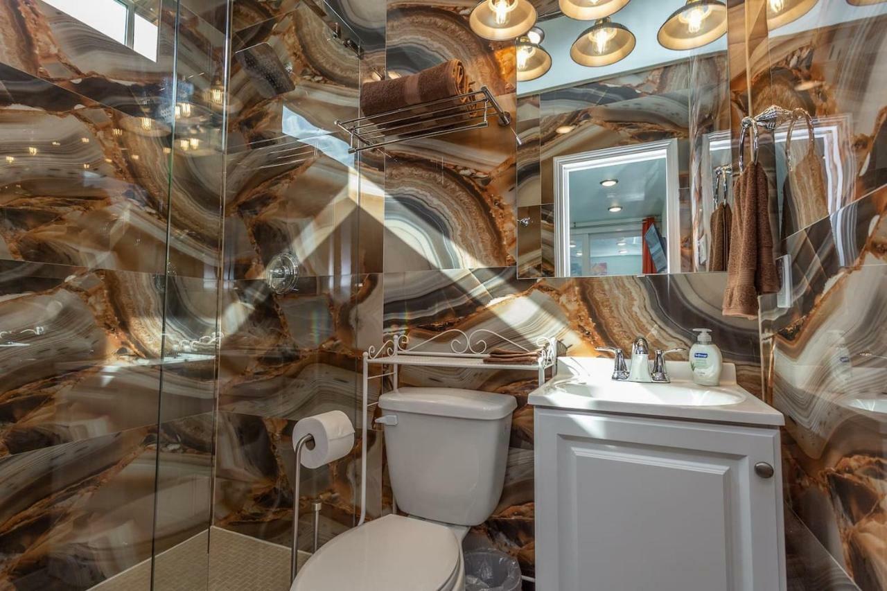 شقة East Downtown Micro-Luxe Container Living Pod #9 هيوستن المظهر الخارجي الصورة
